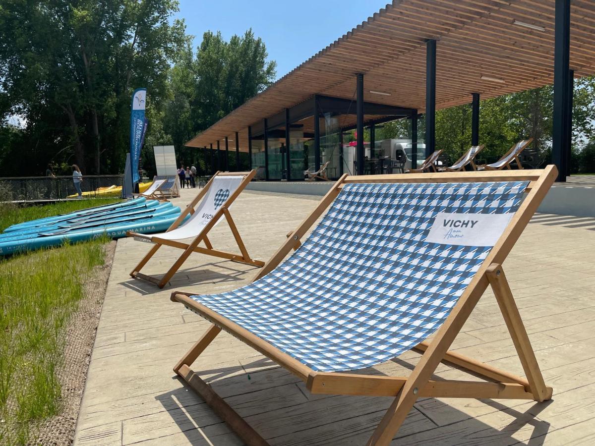 Tente Lodge Pour 5 Personnes En Bordure De La Riviere Allier Au Sein D'Un Petit Camping Saint-Yorre Eksteriør bilde
